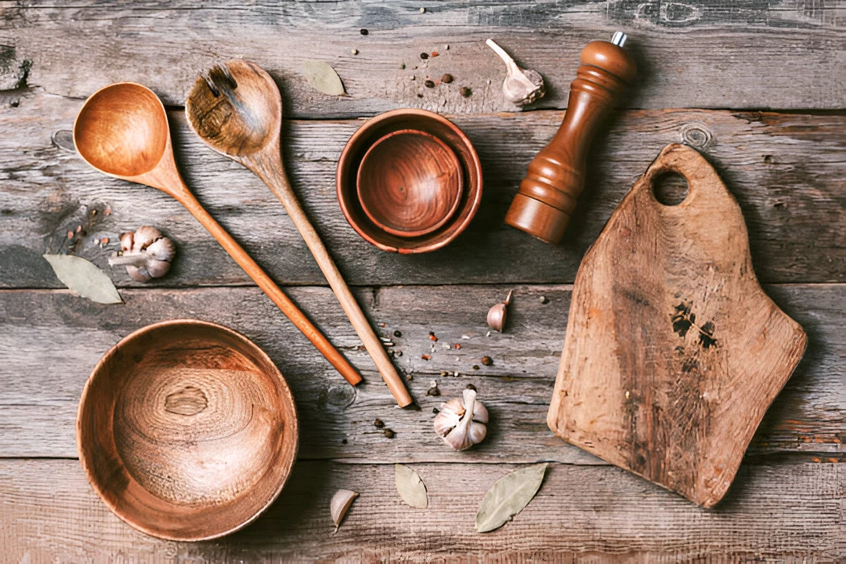 Tips Untuk Merawat Peralatan Masak Kayu Agar Awet dan Tidak Jamuran