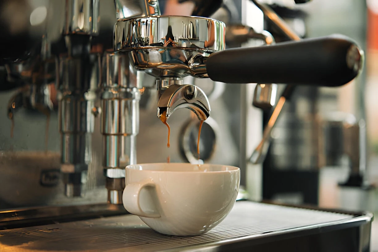 AMERICANO vs LONG BLACK: APA PERBEDAANNYA