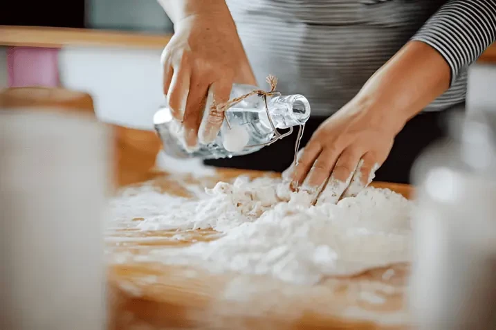 Bagaimana Jenis Air Mempengaruhi Hasil Akhir Baking