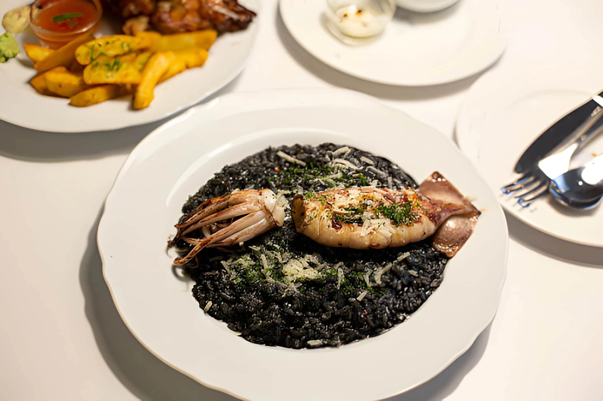 Apa Itu Squid Ink: Mengenal Tinta Cumi-Cumi dan Kegunaannya dalam Kuliner