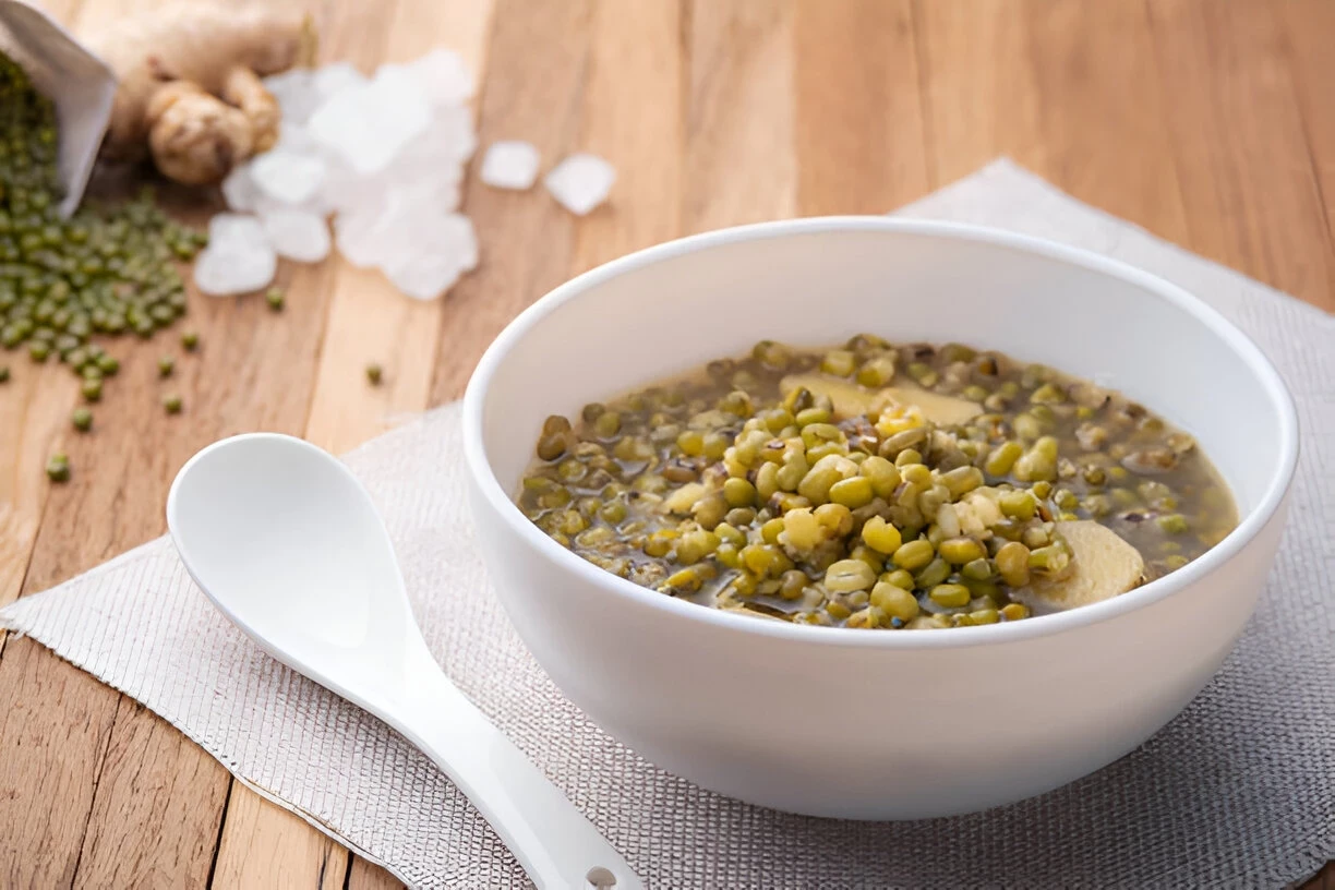 10 MANFAAT KESEHATAN SARI KACANG HIJAU