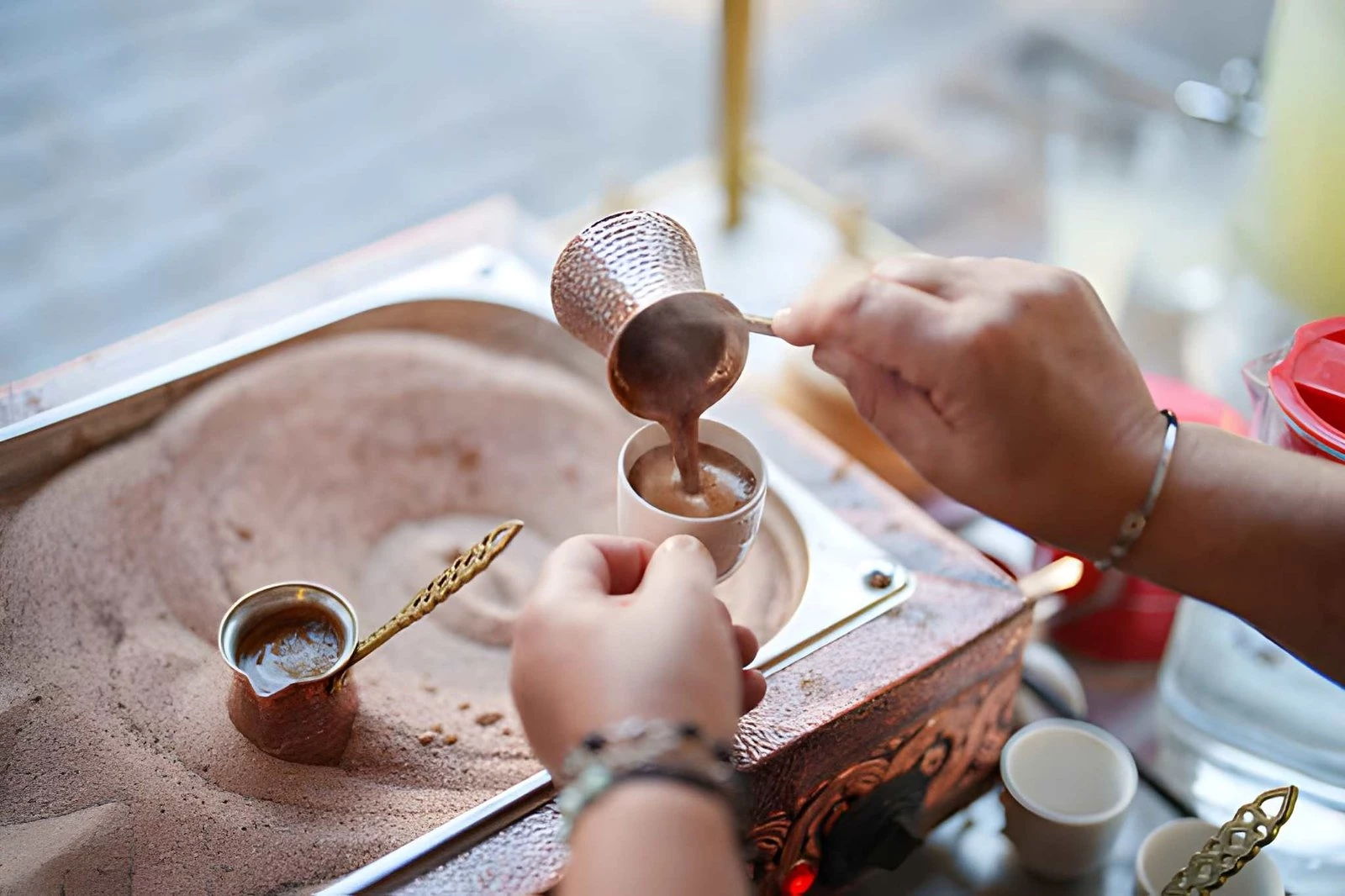 Turkish Coffee: Sejarah, Cara Penyajian dan Keunikan Kopi Tradisional Turki