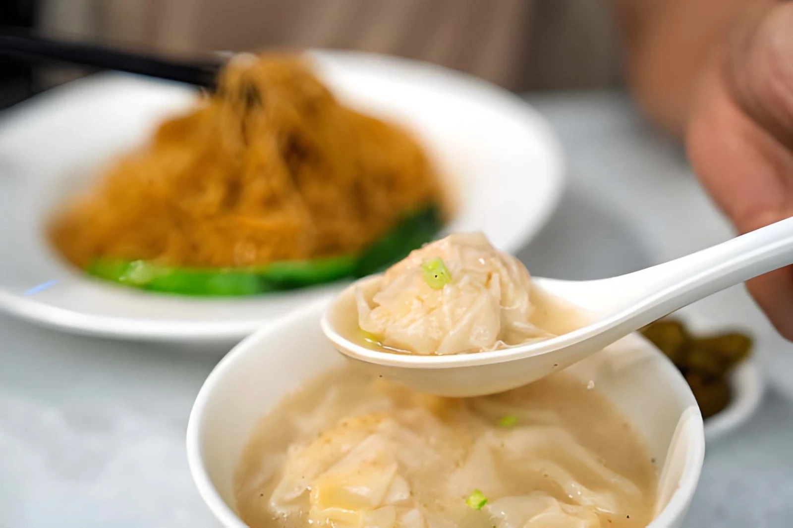 Sejarah Pangsit di Indonesia: Jejak Kuliner Tionghoa yang Melebur dengan Budaya Nusantara