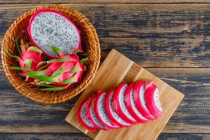 10 MANFAAT KESEHATAN BUAH NAGA BAGI TUBUH, KULIT DAN IBU HAMIL