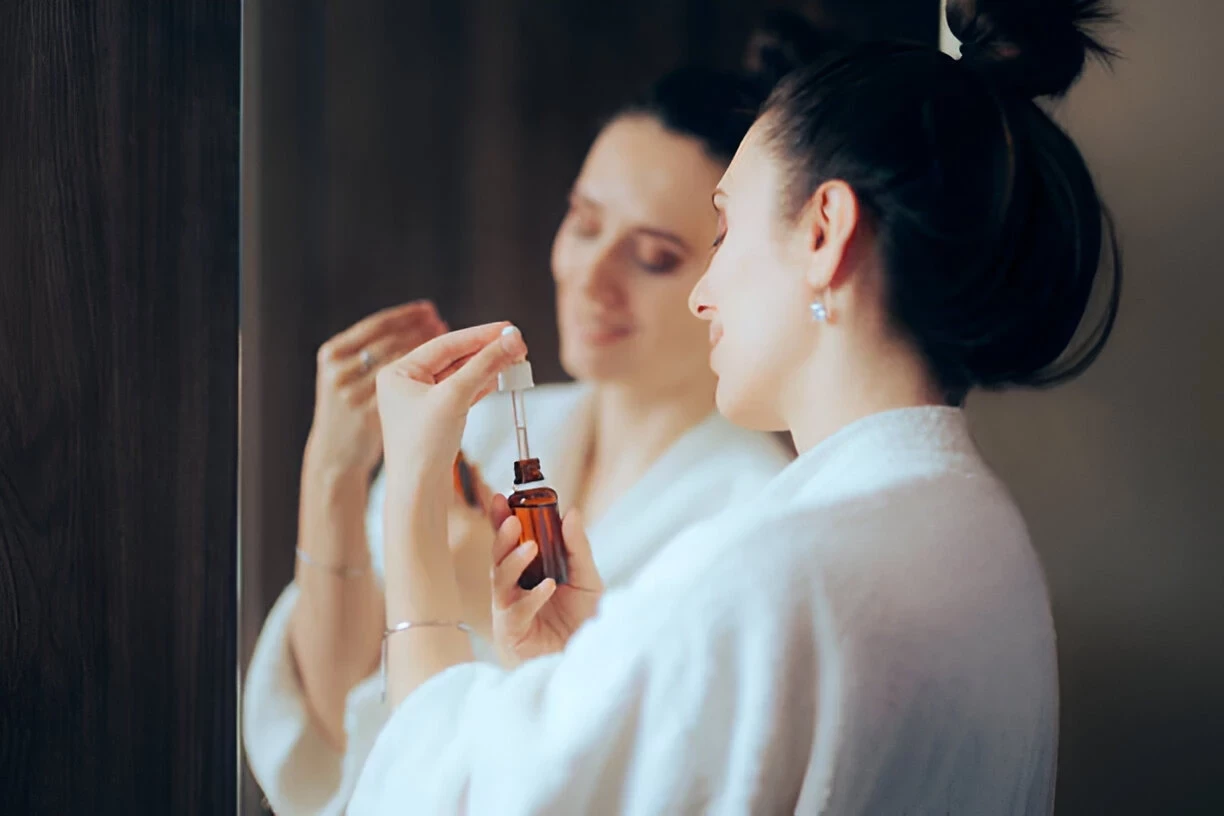 Retinol: Apa Saja Manfaatnya Bagi Kesehatan Kulit Wajah