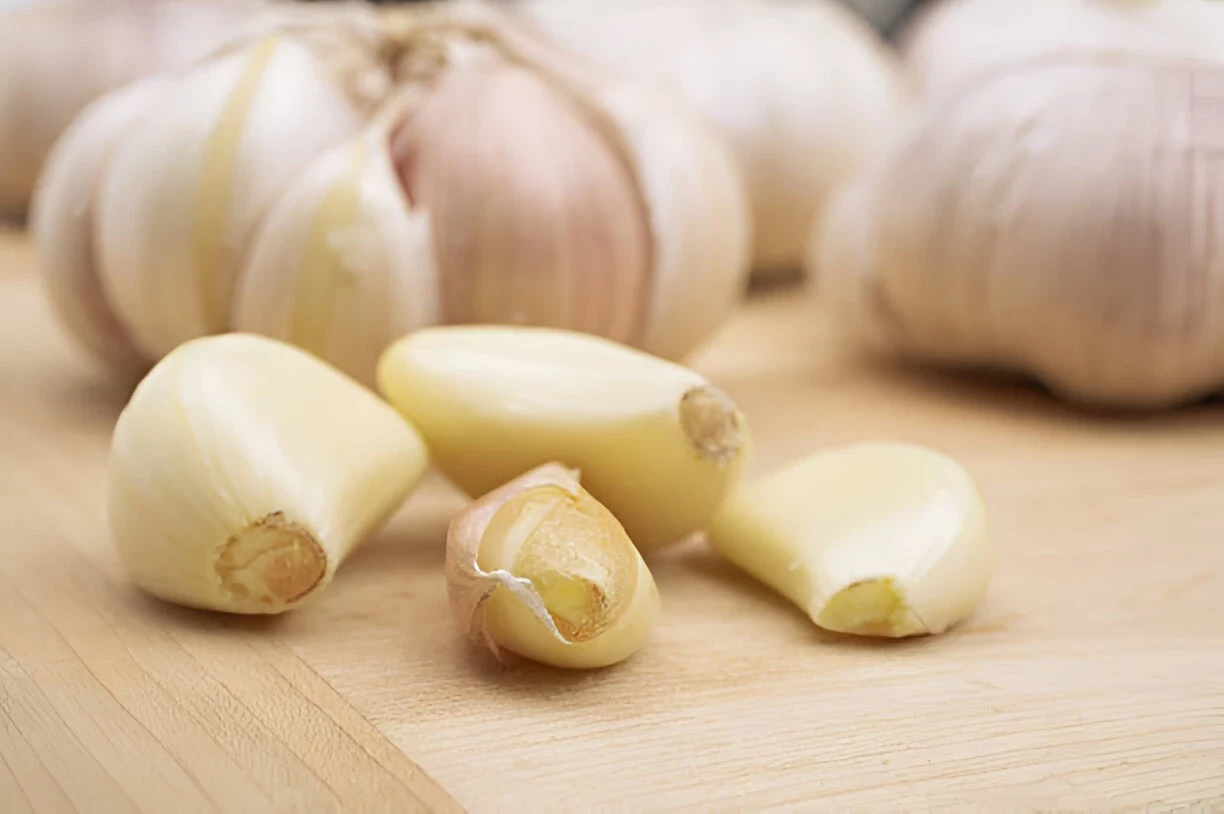 Bawang Putih: Cara Menyimpannya agar Tidak Cepat Busuk