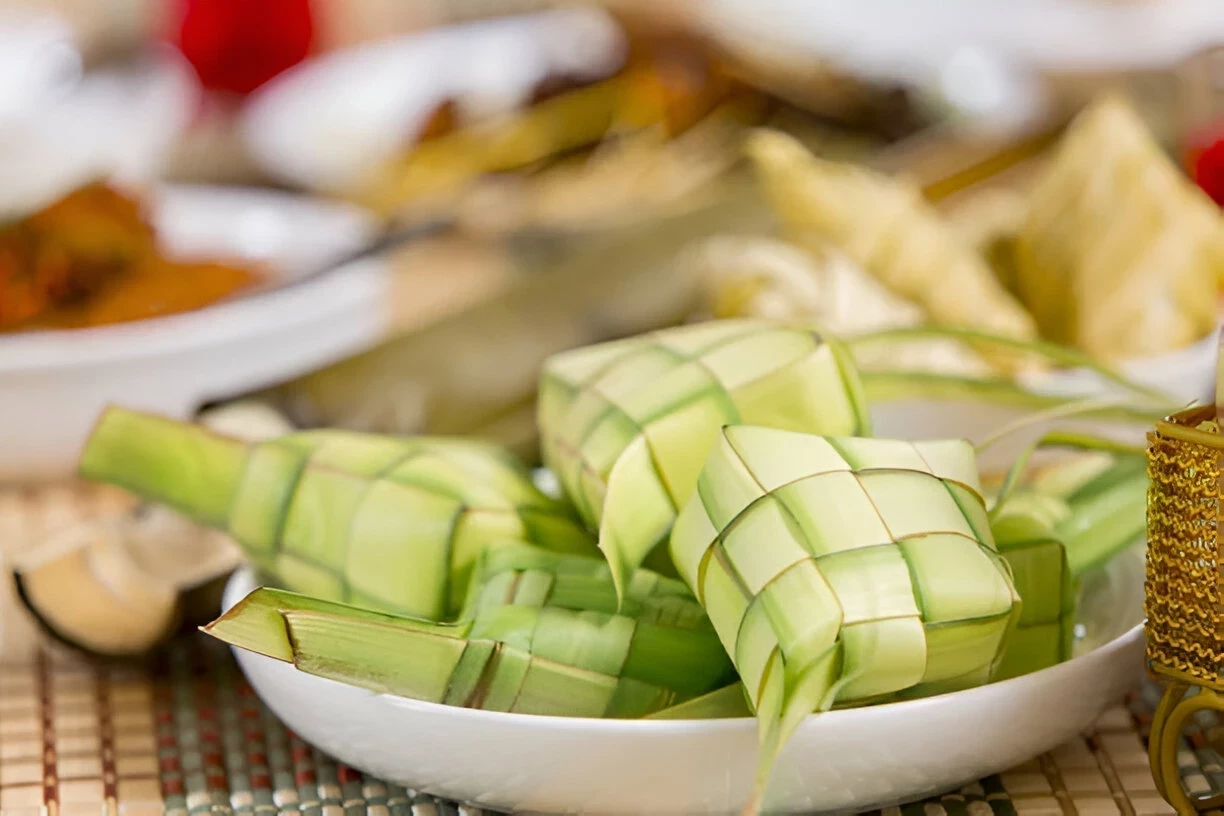 Resep Ketupat: Lezat dan Mudah Dibuat di Rumah