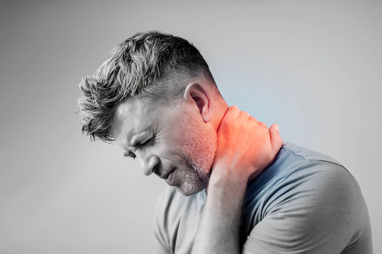 Whiplash Injury: Penyebab, Gejala, dan Cara Mengatasinya