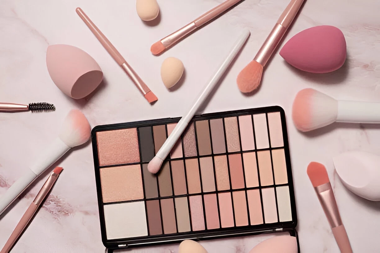 5 Bahan Kosmetik Berbahaya Yang Harus Diwaspadai