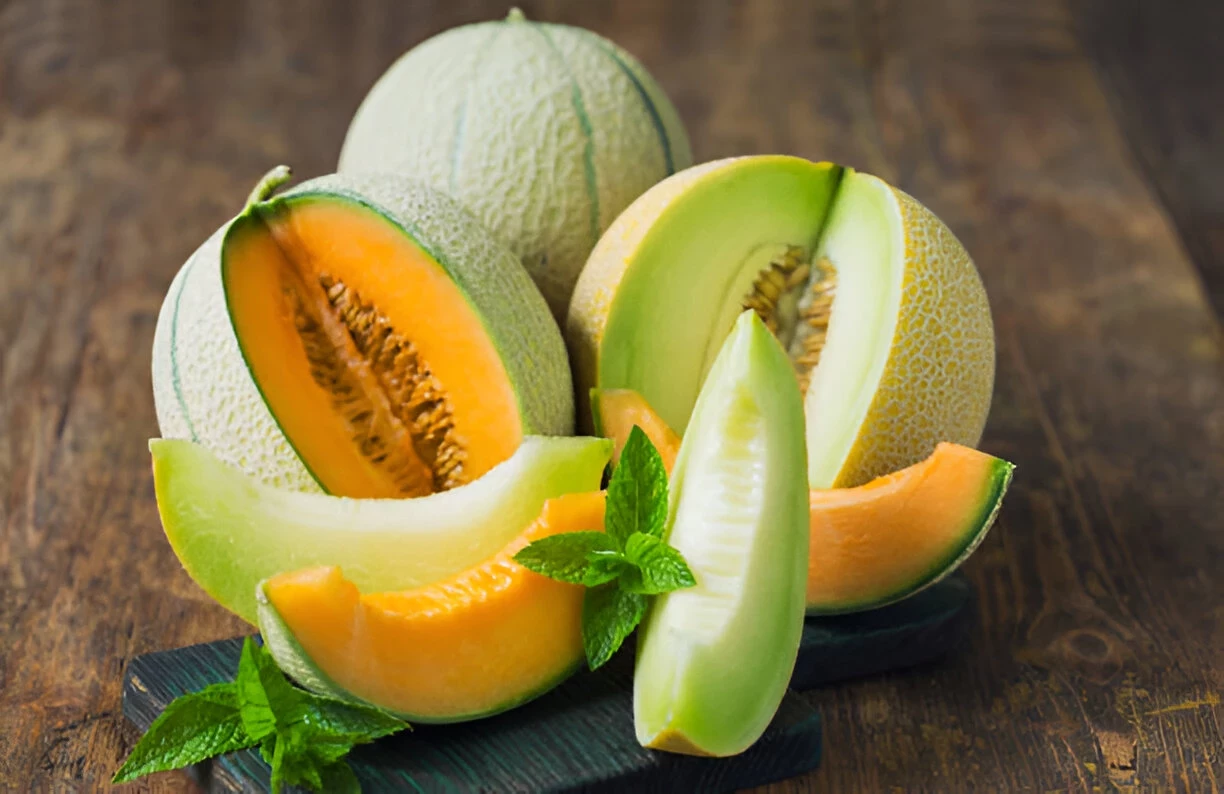 Melon Kuning vs Melon Hijau: Apa Saja Perbedaannya