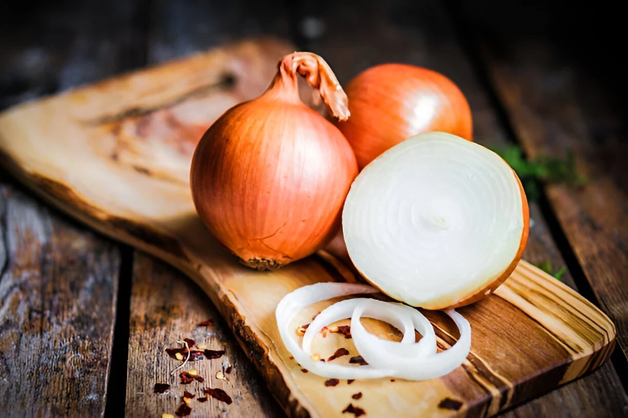 Cara Menyimpan Bawang Bombai Agar Tidak Cepat Busuk