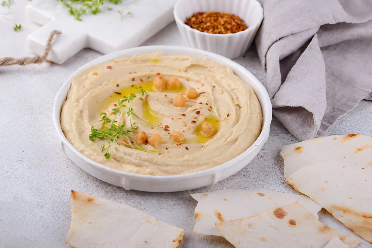 Hummus: Kandungan Gizi dan Manfaat Kesehatannya