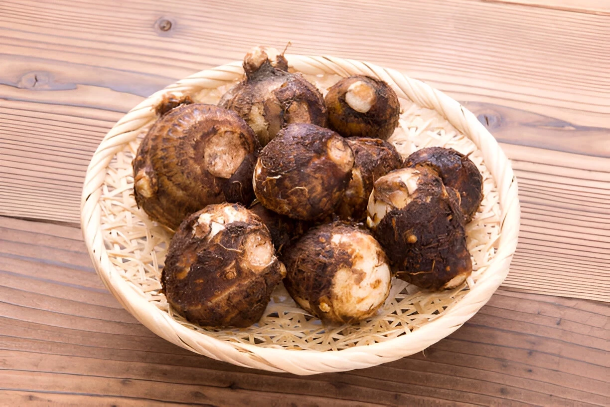 Talas (Taro): Kandungan Gizi dan Manfaat Kesehatannya Yang Jarang Diketahui