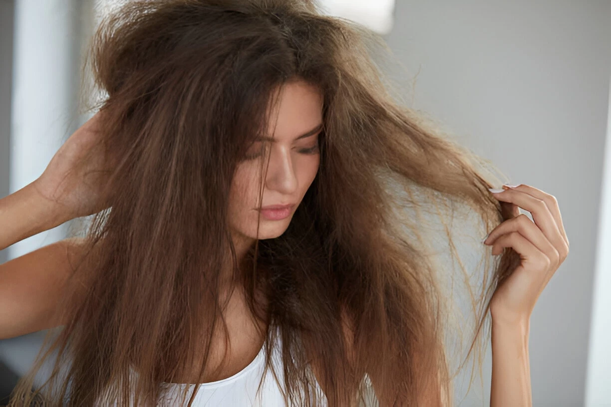 Rambut Kering: Gejala, Penyebab, dan Cara Mengatasinya