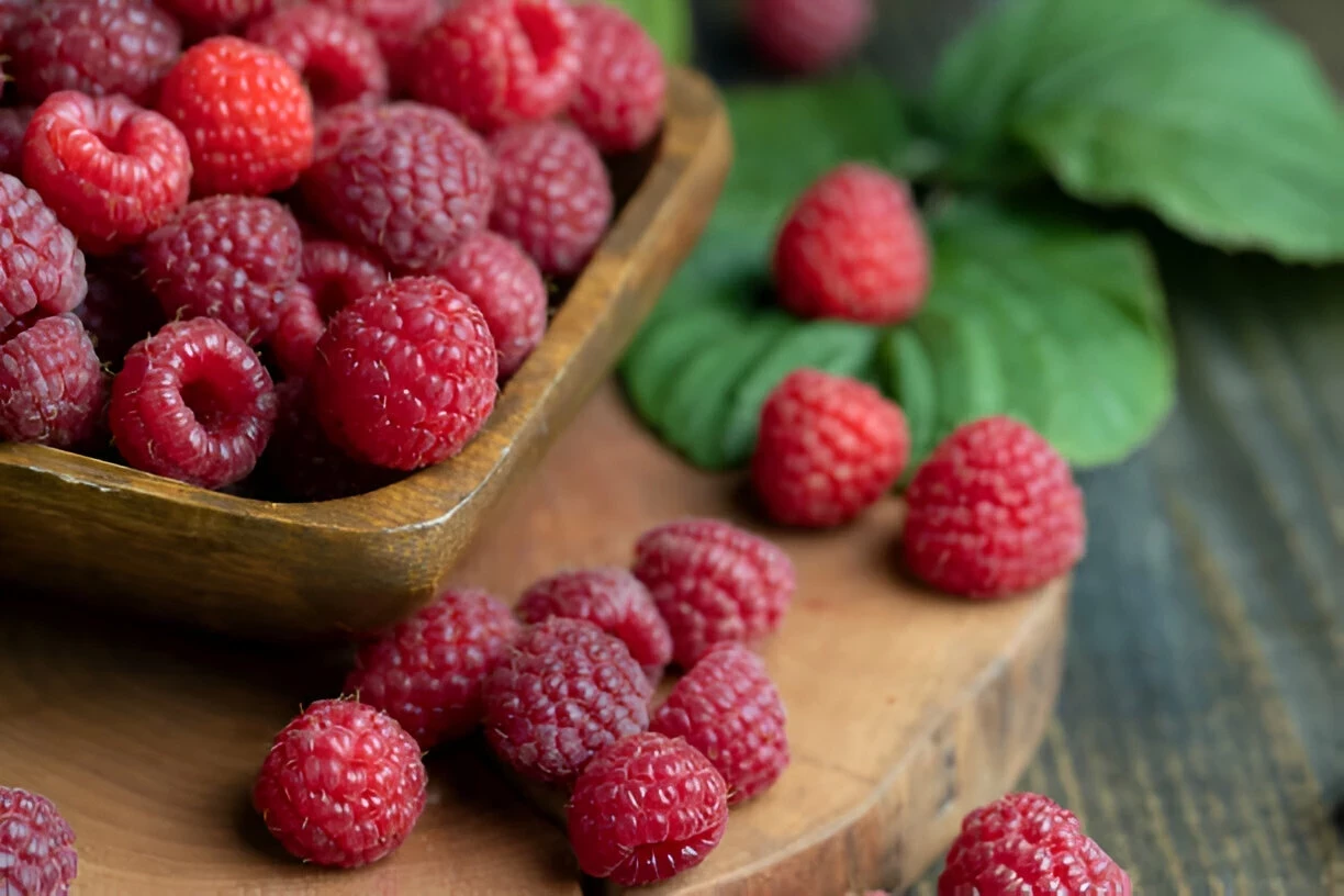 Manfaat Kesehatan Raspberry: Buah Kecil Yang Penuh Dengan Nutrisi