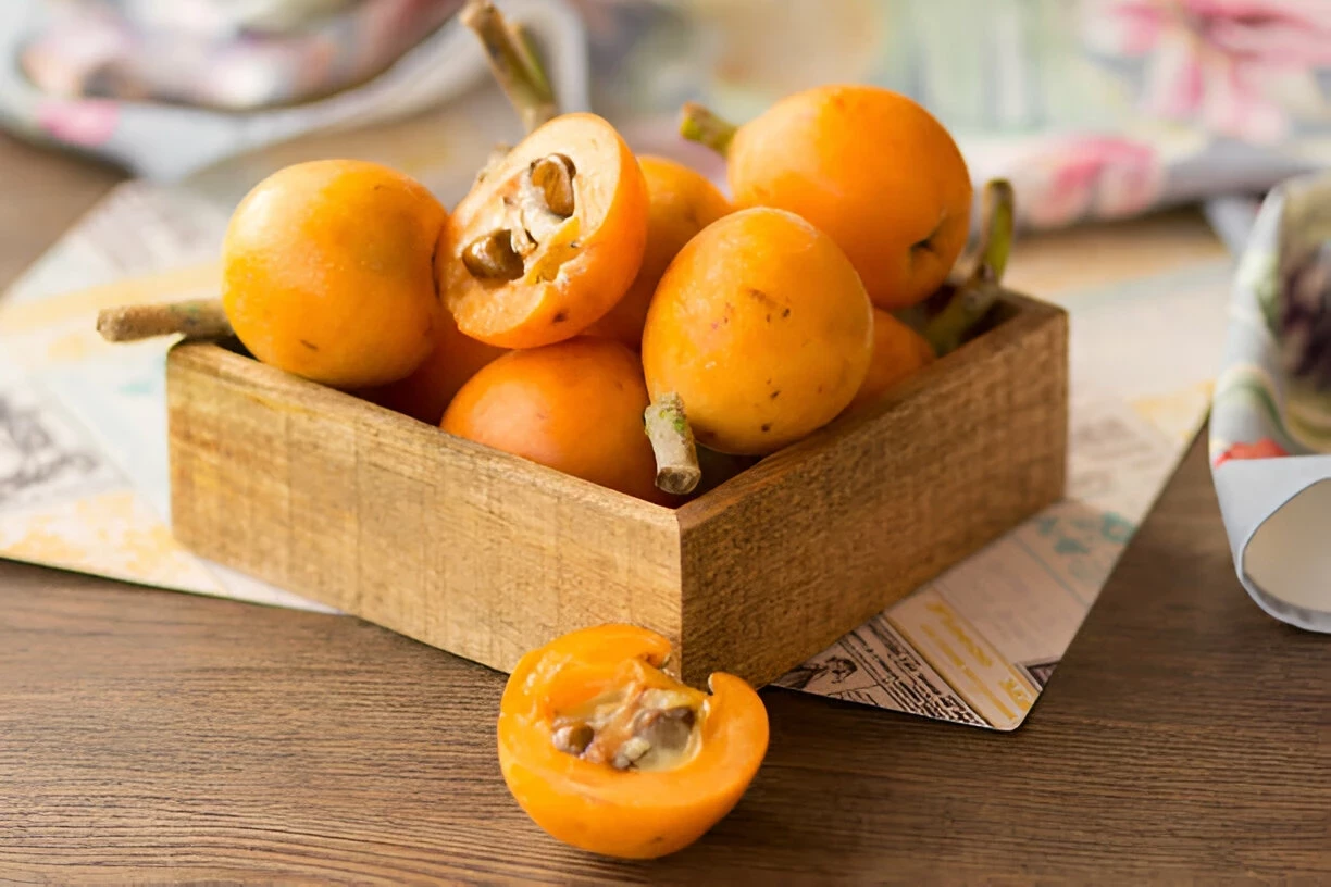 Buah Loquat: Kandungan Gizi dan Manfaat Kesehatannya