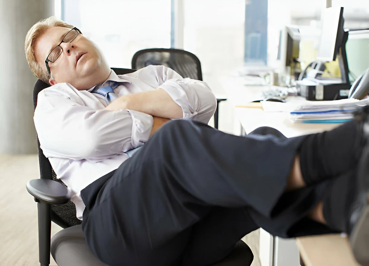 Power Nap: Manfaatnya Untuk Kesehatan dan Produktivitas