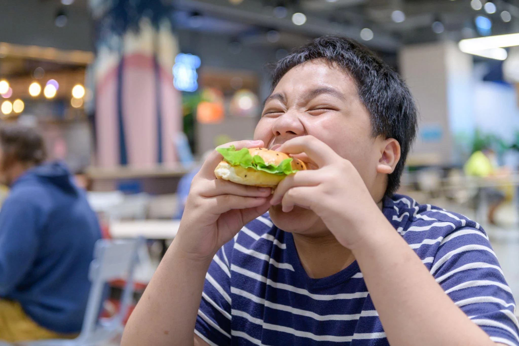 6 Makanan Penyebab Obesitas yang Sebaiknya Dibatasi