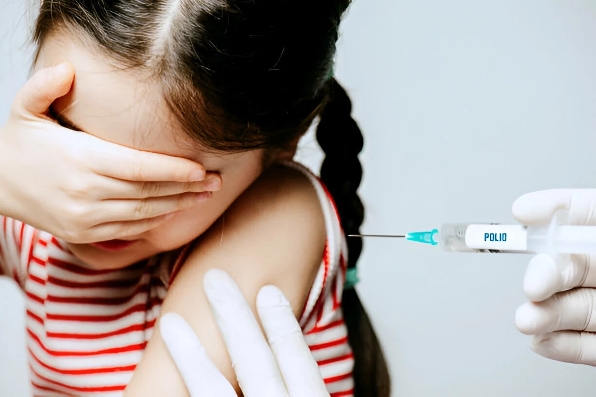 Polio: Penyebab, Gejala, Pengobatan dan Cara Mencegahnya