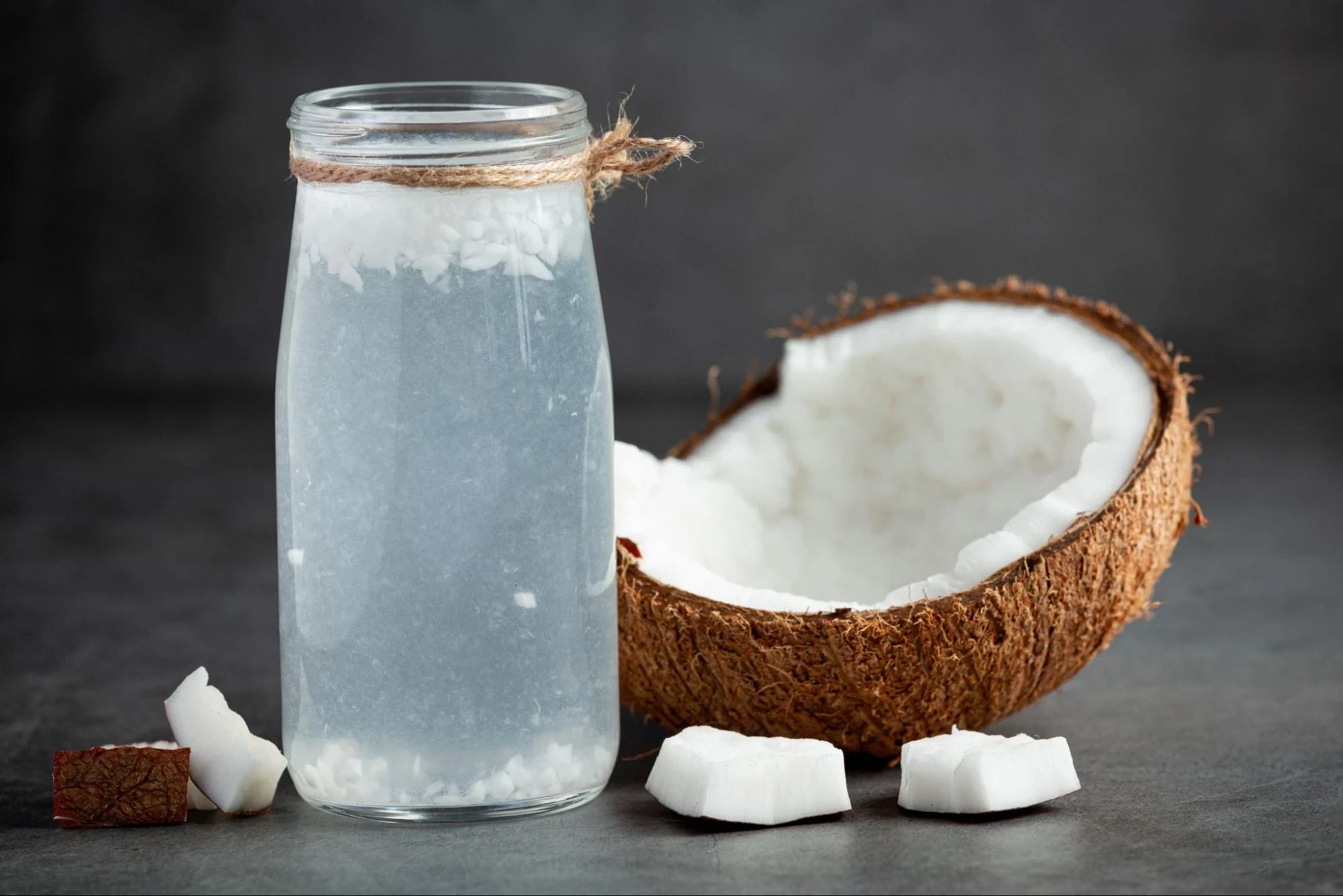 Air Kelapa: Kandungan Gizi dan Manfaat Kesehatannya