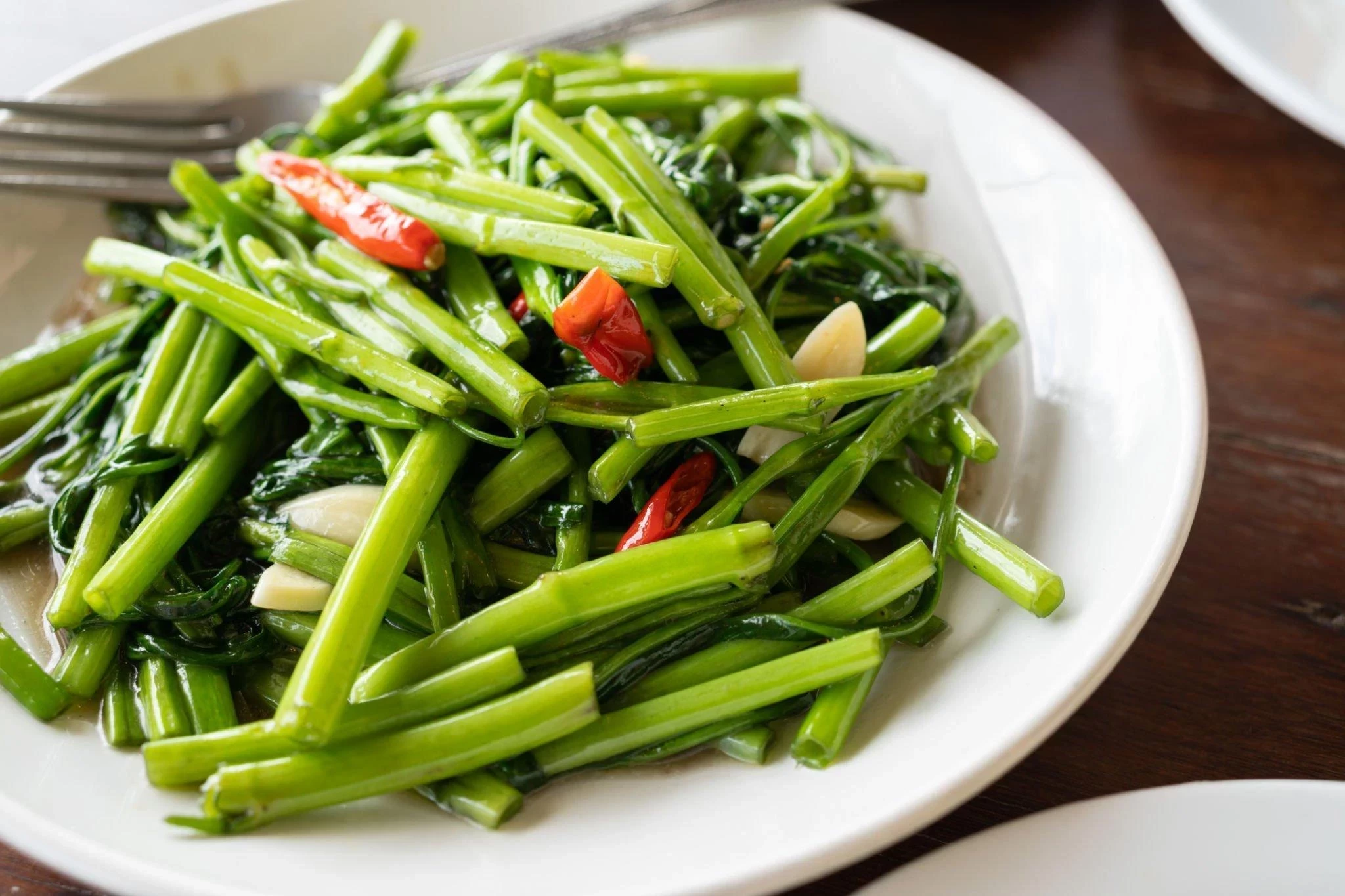 Kangkung: Kandungan Gizi dan Manfaat Kesehatannya
