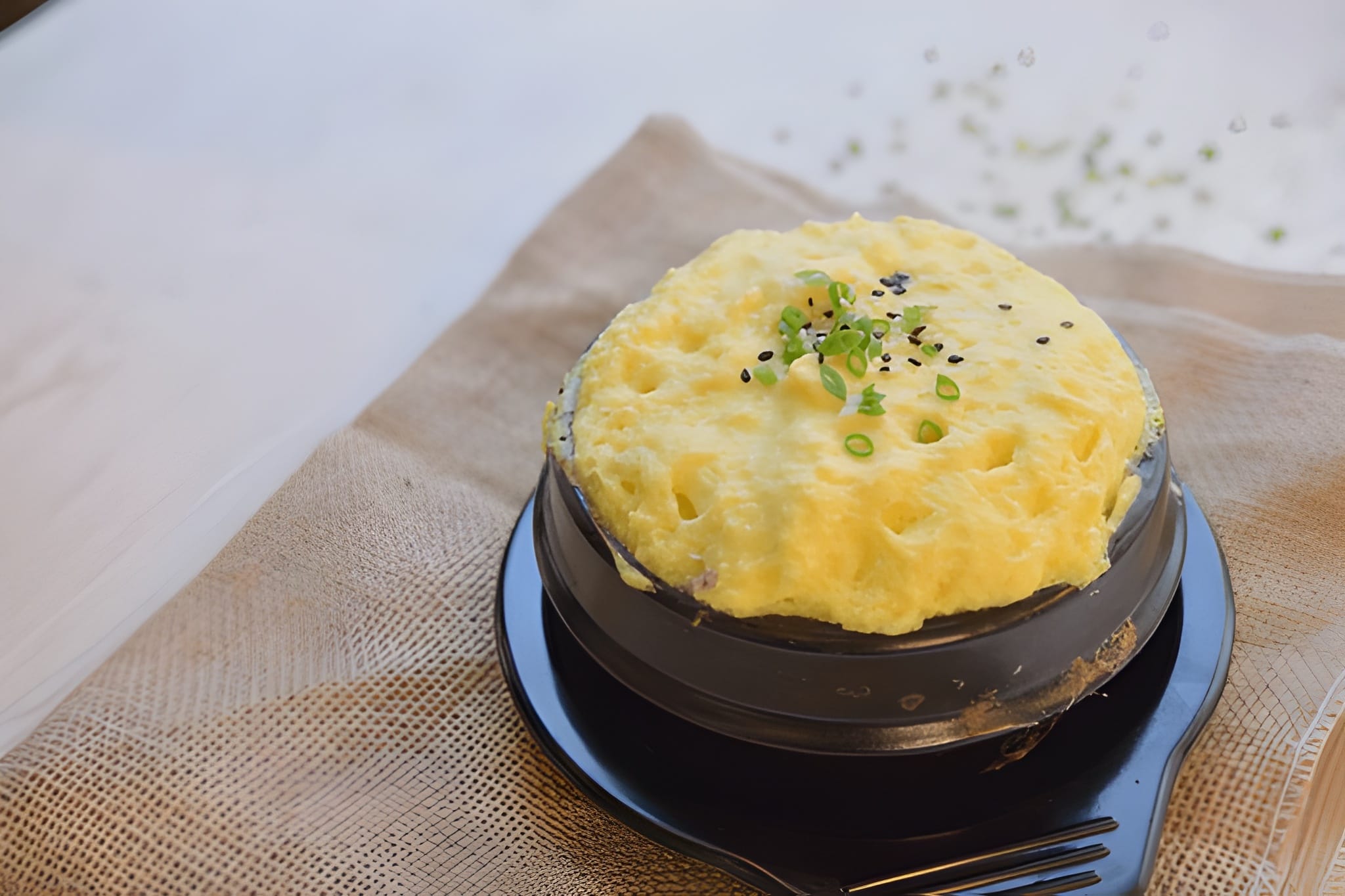 Gyeran Jjim telur kukus yang merupakan salah satu makanan sehat Korea