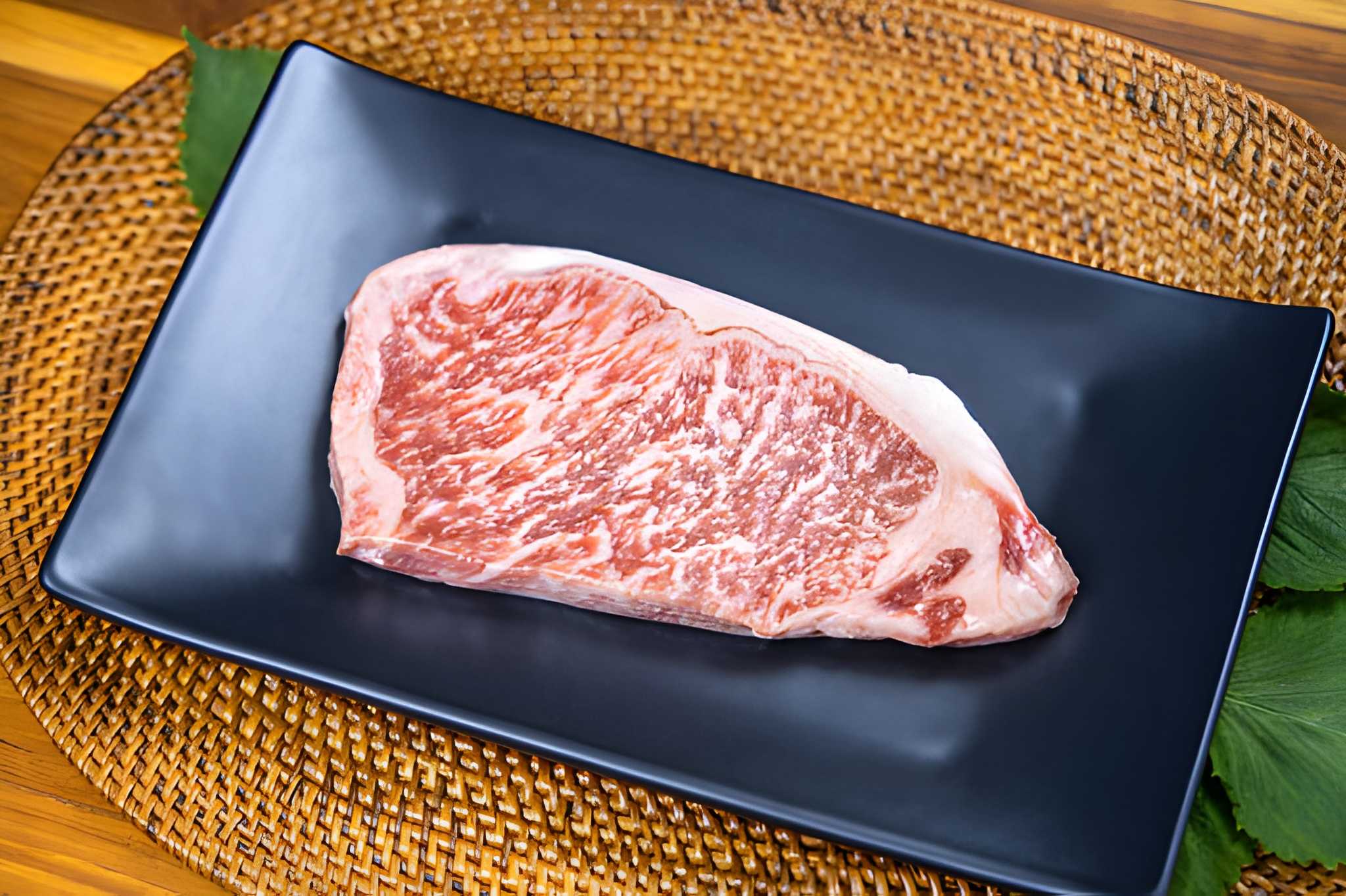 Sepotong a5 wagyu beef